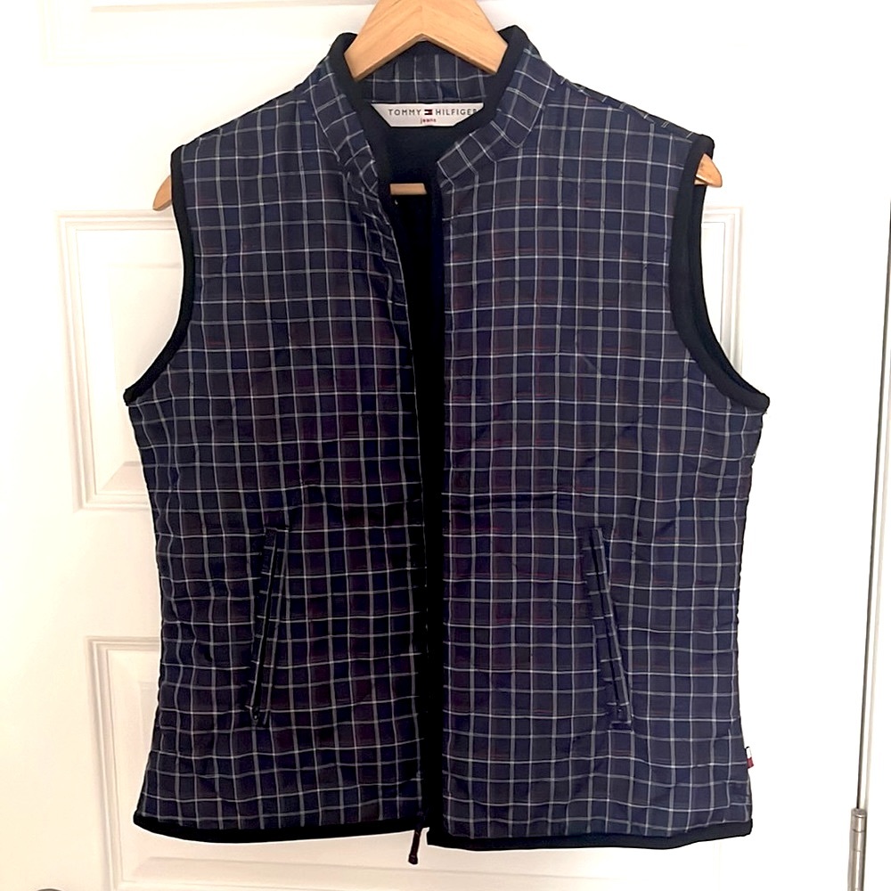 Tommy Hilfiger vest.